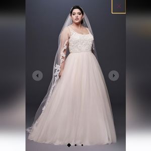 NWT David's Bridal Wedding Dress Size 18W